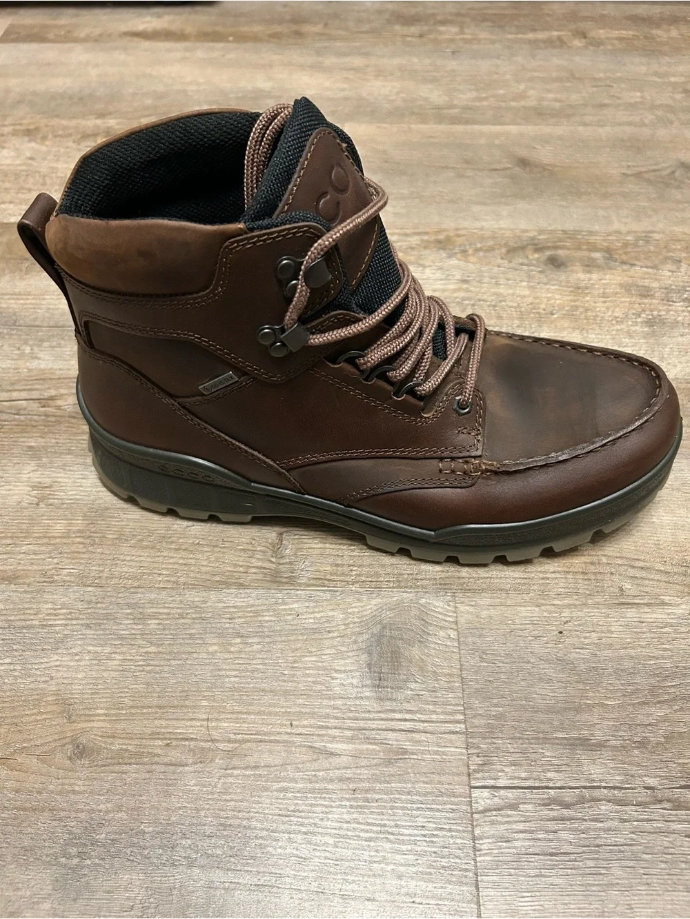 Ecco Track 25 Men’s Size 44 US 10-10.5 Brown Leather Lace-Up Moc Toe Boots